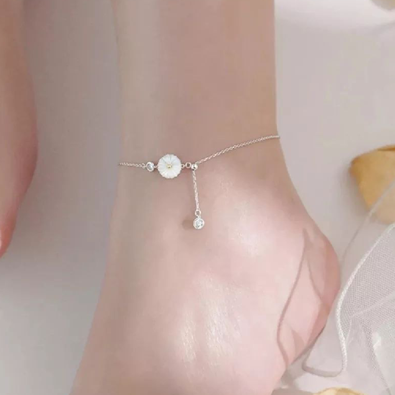 white rose anklet